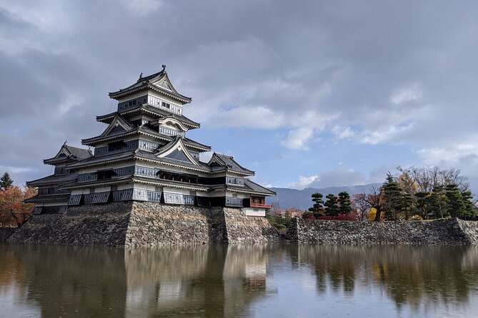 Matsumoto Castle Tour & Samurai Experience - Your sword training: what you can expect (and what you cannot)