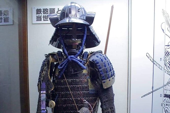 Matsumoto Castle Tour & Samurai Experience - Timing and comfort tips for the castle stairs