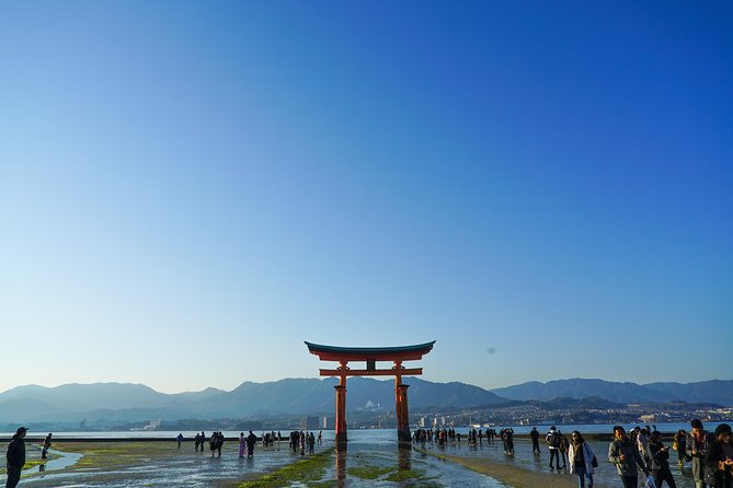 Miyajima Half-day Trip Historical Walking Tour - Getting There From Hiroshima: Ferry Time and First Views