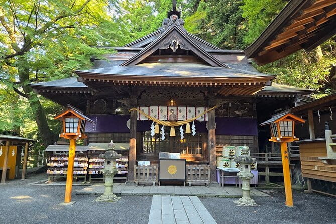Mount Fuji Full Day Sightseeing Tour from Tokyo - Kawaguchiko Natural Living Center: The Red Torii Framing Shot