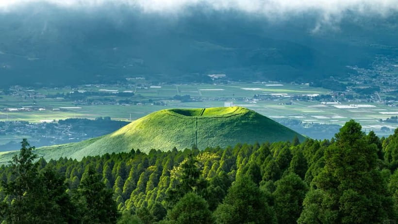 Mt. Aso & Takachiho Gorge Tour with Optional Boat Ride - Stop 2: Kusasenri Plateau for Wide Views, Paths, and Optional Horse Riding