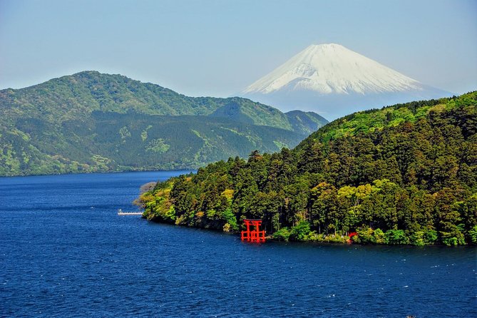 Mt Fuji and Hakone 1-Day Bus Tour Return by Bus - Mt. Fuji 5th Station: Sacred Air, Fast Photo Ops, Real Uncertainty