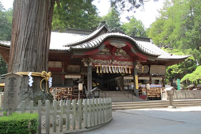 Mt FUJI Day Tour with Private Car and English Speaking Guide - Kitaguchi Hongu Fuji Sengen Jinja: the shrine that connects to the trail