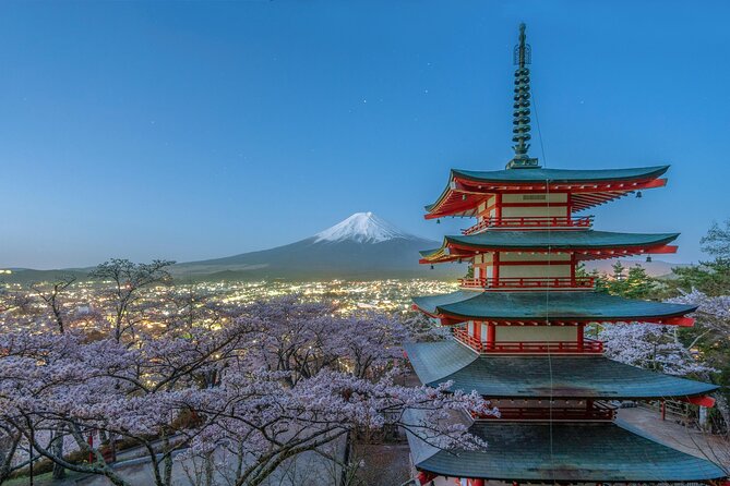 Mt FUJI Day Tour with Private Car and English Speaking Guide - Itchiku Kubota Museum and Narusawa Ice Cave: culture and a cool-weather plan