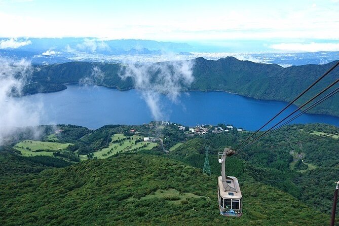 Mt Fuji & Hakone Cruise, Drum Show Bus 1 Day from Tokyo Sta. Area - Hakone Komagatake Ropeway and the Mototsumiya Shrine Stop
