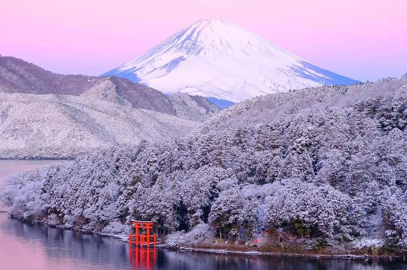 Mt.Fuji Hakone Day Tour With Lake Ashi Cruise, FREE Ropeway - Oshino Hakkai: Eight Ponds, Clear Water, and That Stillness Feeling