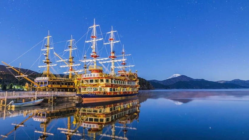Mt.Fuji Hakone Day Tour With Lake Ashi Cruise, FREE Ropeway - Lake Ashi and the Pirate Ship Option: Water Views You Can’t Replicate Later