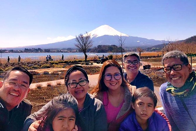 Mt. Fuji & Hakone Private Day Tour with English-Speaking Driver - Lake Yamanaka and Owakudani: The Quiet Before the Volcanic Drama