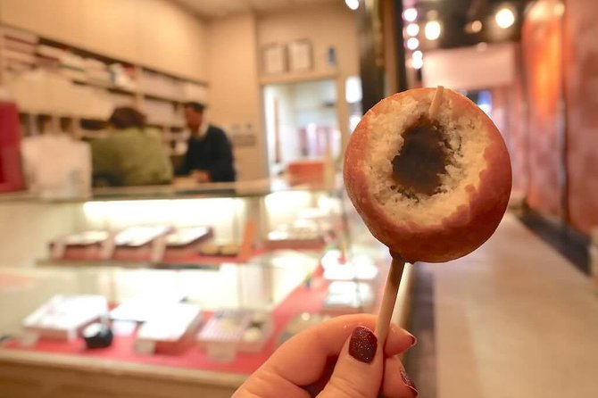 Nagoya Street Food Walking Tour of Osu - Meeting Osu Kannon and getting your bearings in Nagoya