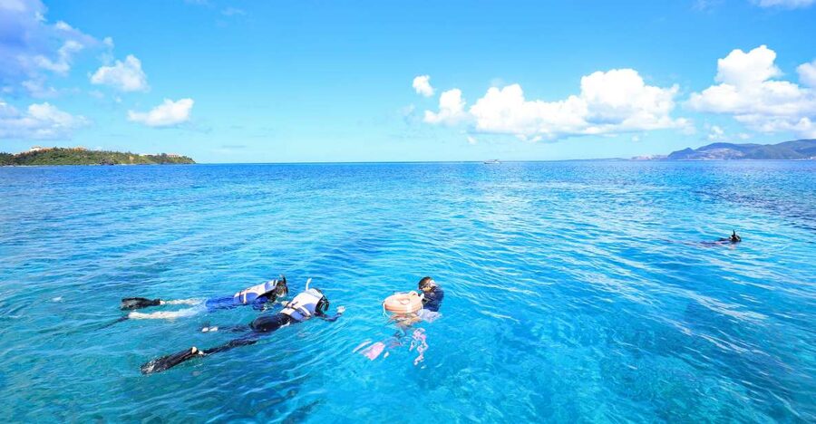 Naha, Okinawa: Keramas Island Snorkeling Day Trip with Lunch - On the boat: modern facilities, briefing, and high sea views