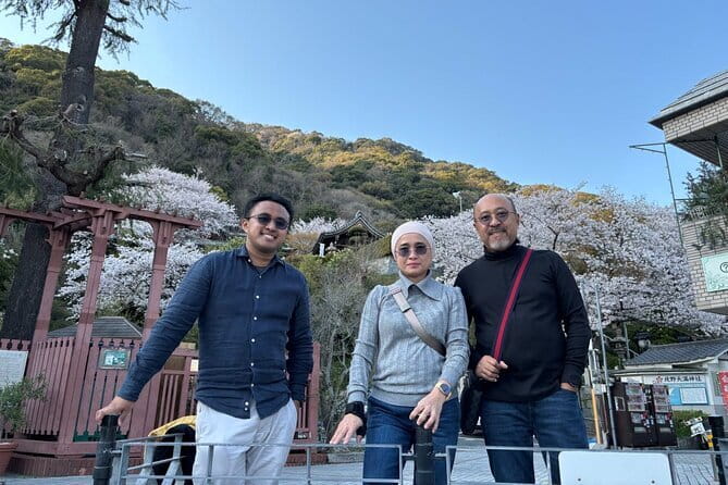 Next-Generation Local Guide: Private Kobe Tour - Ikuta Shrine and Nunobiki-style garden breaks (when your route includes them)