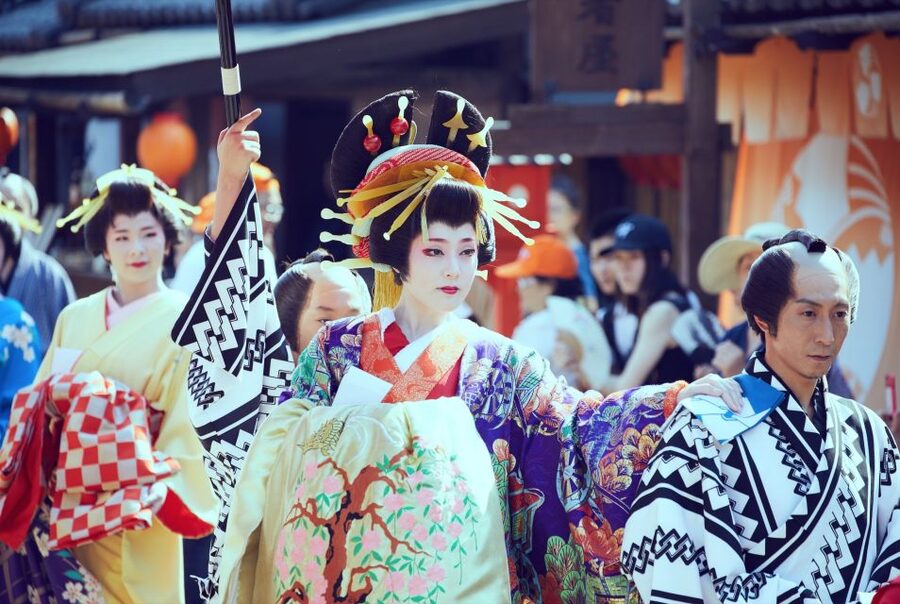 Nikko: Edo Wonderland Edomura Cultural Theme Park Ticket - Getting There From Tokyo: The Tobu Route and the Nikko Shuttle Reality