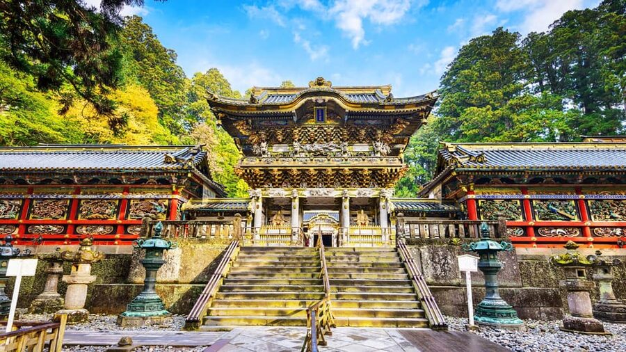 Nikko: Private Walking Tour with Local Guide - Bus Along Iroha Zaka to Lake Chuzenji (Yes, the Views Are the Point)