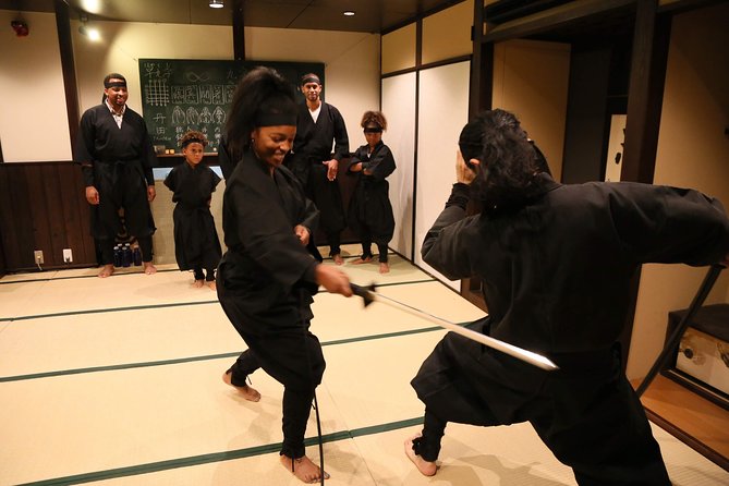 Ninja 1-hour Hands-on Lesson by Japanese master in Kyoto -Entry - Kunai and Shuriken Practice: Learning Weapon Control Safely