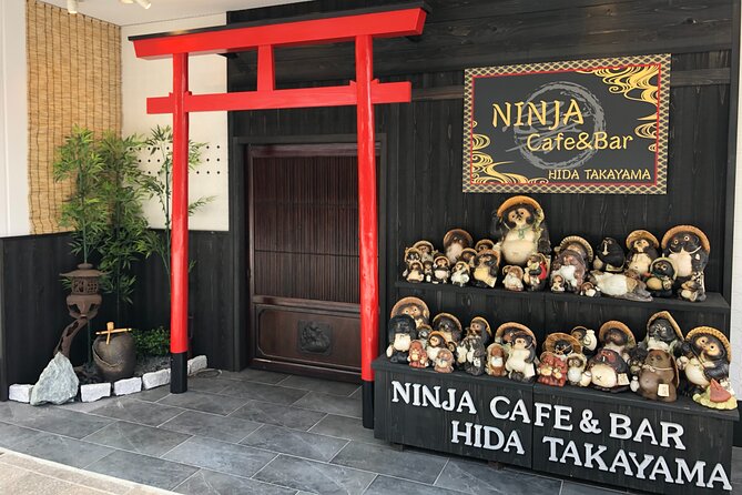 Ninja Experience in Takayama - Basic Course - Shuriken training with an authentic iron shuriken