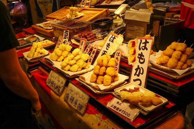 Nishiki Market Brunch Walking Tour (7 Tastings + Brunch) - Shijo Bridge stop: the quick orientation moment