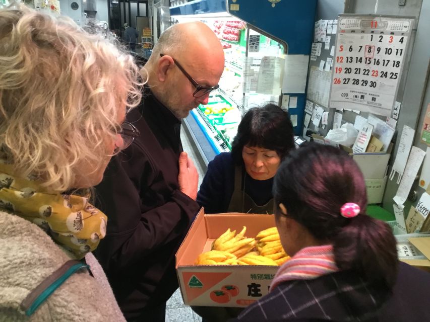 Nishiki Market Food Tour with Cooking Class - Included tastings: pickles now, sake if you want