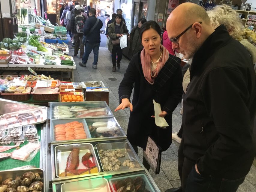 Nishiki Market Food Tour with Cooking Class - What the guided market walk actually feels like