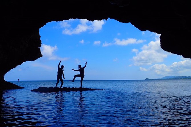Okinawa Ishigaki Kabira Bay SUP or Canoe and Blue Cave Snorkeling - How the guides shape the experience (names you might hear)