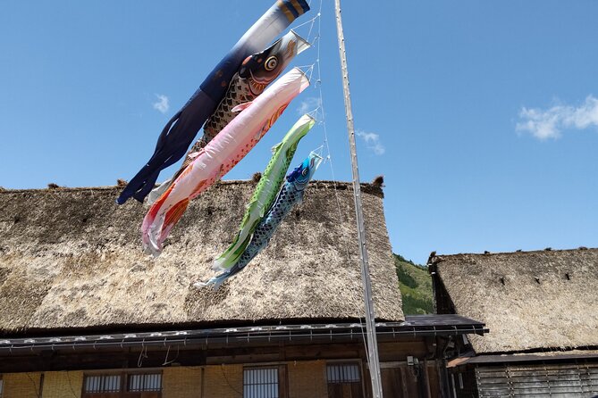 [One-day bus tour departing from Kanazawa Station] Shirakawa-go/Takayama tour platinum route bus tour - Hida Takayama free walk from 13:15 to 15:00