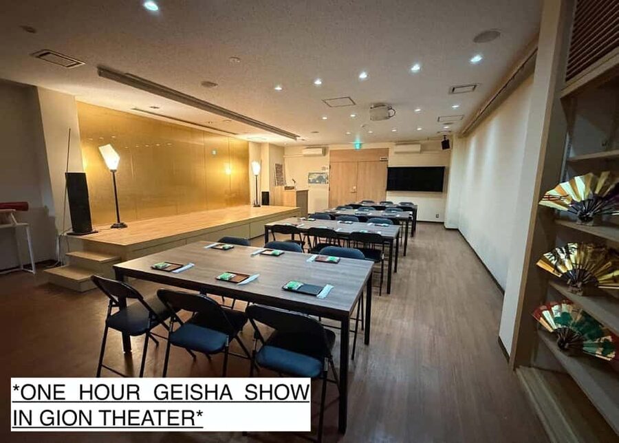 One Hour Geisha Show in Kyoto - Tea House vs Gion Theater: Choose Your Room, Choose Your Timing