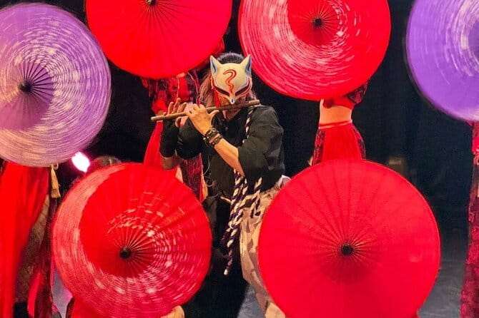 Osaka: A Modern Samurai, Kabuki, Taiko, & Dance Show - Photos with performers: a nice souvenir that doesn’t cost extra