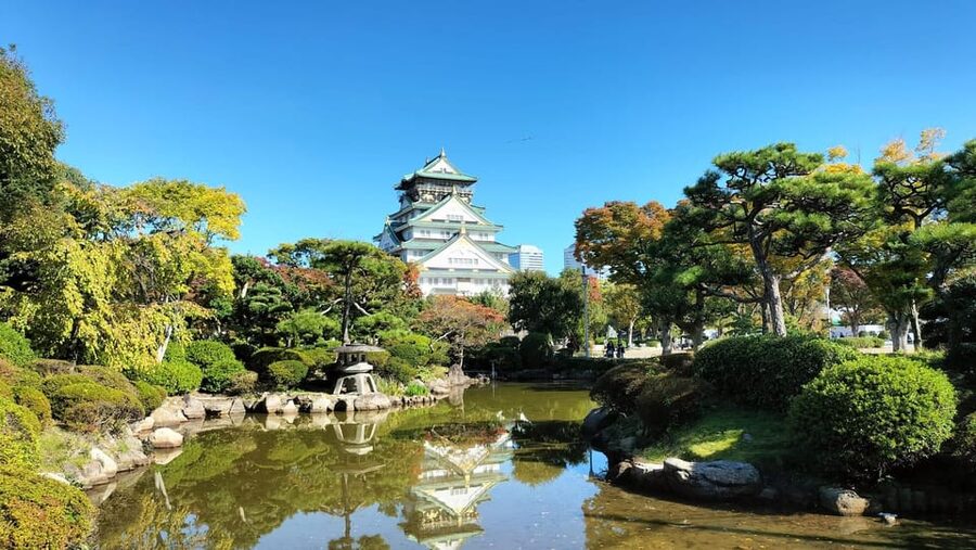 Osaka Castle Guided Tour - Through the Castle Main Tower Museum, Floor by Floor