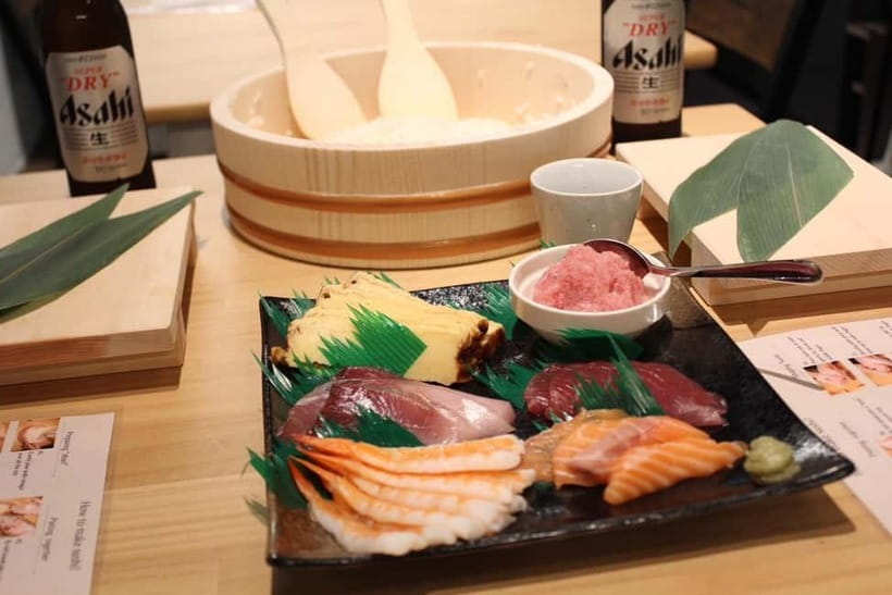 Osaka Dotonbori: Sushi Making Experience - Sake, cosplay, and photos, the fun side that still feels respectful
