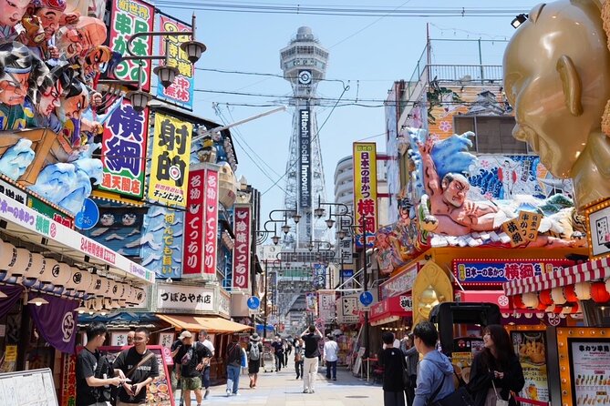 Osaka Early Morning Tour with English-Speaking Guide Dotonbori - Meeting at Osaka Castle Park, where the day has room to breathe