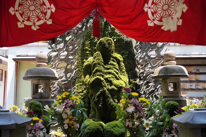 Osaka Early Morning Tour with English-Speaking Guide Dotonbori - Hozen-ji Temple: a quiet pocket between busy streets