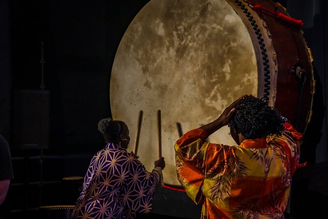 OSAKA:Feel the Power! Learn Taiko Drum from Professionals - How Much Energy to Expect (And When to Choose This)