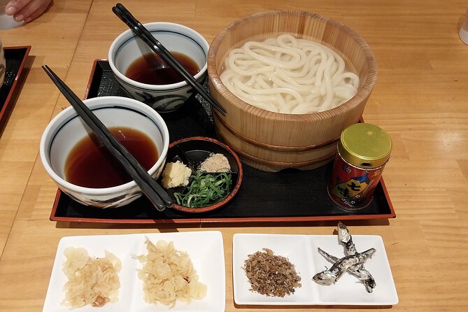 Osaka Food Tour with 10 Classic Japanese Tastings & Drinks - Key Things I’d Pay Attention To