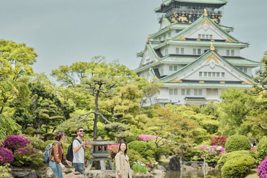 Osaka: Highlights & Hidden Gems Private Walking Tour - Key things to know before you go