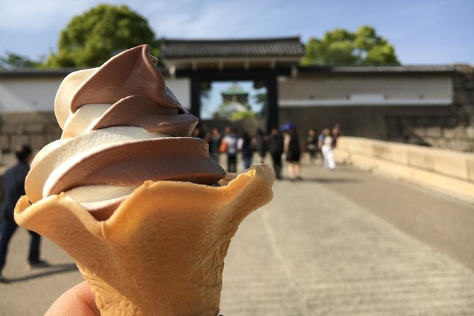 Osaka in a Nutshell: Three hour bike tour - The river stretch: quiet Osaka energy in the middle of town