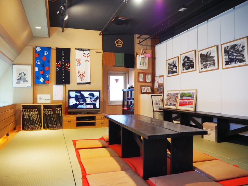 Osaka: Kamigata Ukiyo-e Museum Admission Ticket - Entering the world of Kamigata ukiyo-e, and why it’s not the same as Edo