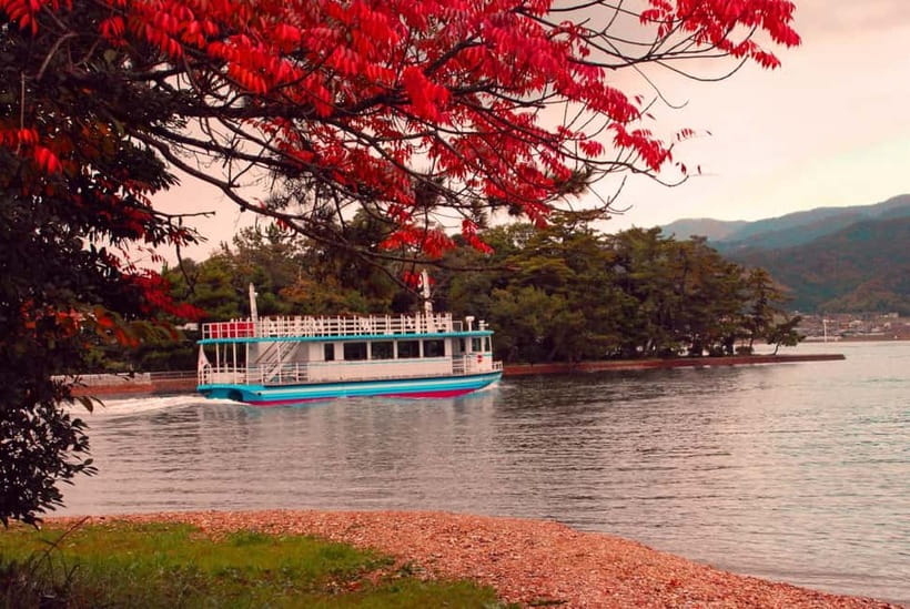 Osaka/Kyoto: Amanohashidate & Miyama Tour with Boat & Lunch - From Osaka or Kyoto to two very different Japanese worlds