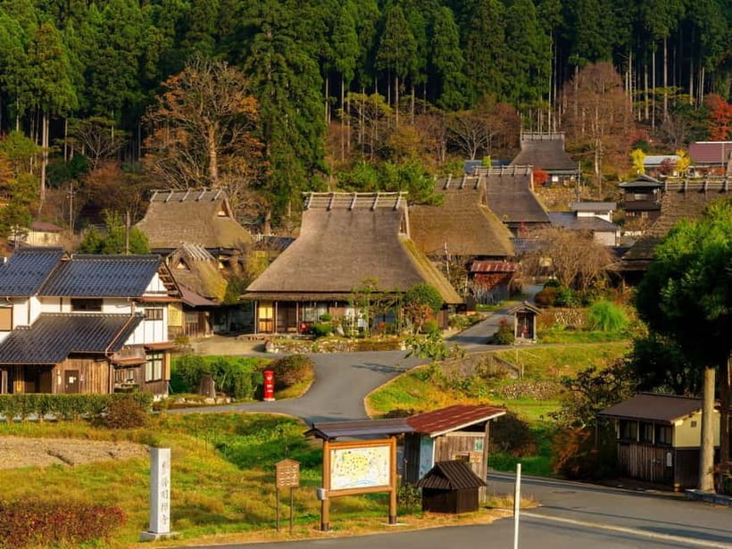 Osaka/Kyoto: Amanohashidate & Miyama Tour with Boat & Lunch - Amanohashidate set lunch: crab, seafood, and hot pot comfort