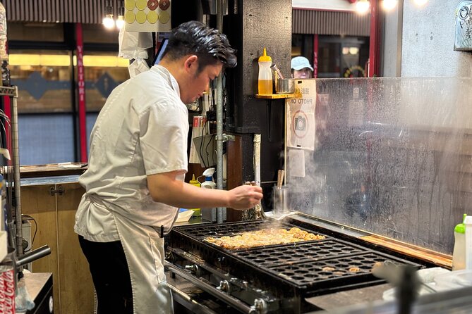 Osaka Night Walk : Discover Umeda Food and Pub - Stop 2: Osaka Station area and the underground Umeda Dungeon