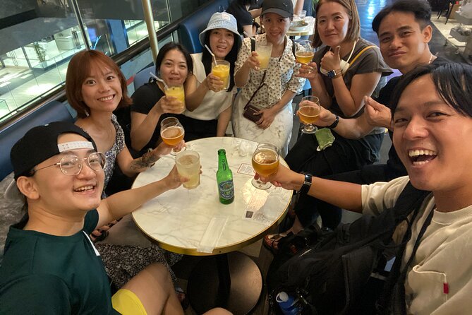 Osaka Night Walk : Discover Umeda Food and Pub - Meet Tossy: how a guide turns the night into something easy