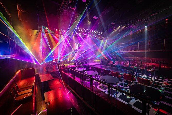 Osaka: PICCADILLY PREMIUM DINNER SHOW&NIGHTCLUB with Tasting - VIP Seats: Why Front-Row Watching Changes the Night