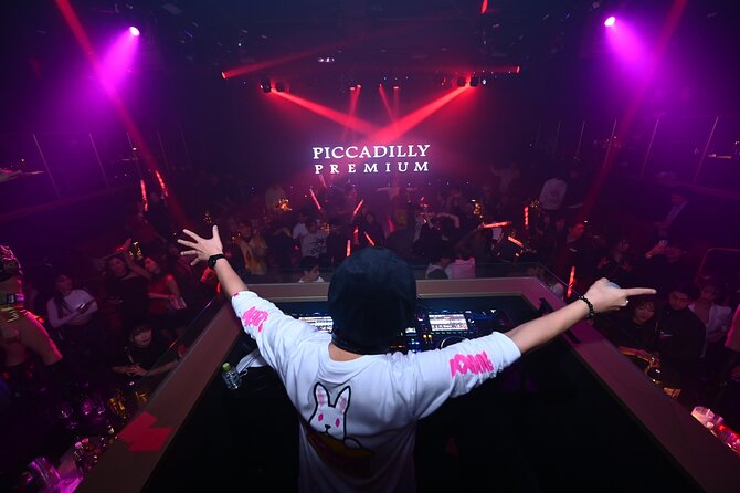 Osaka: PICCADILLY PREMIUM DINNER SHOW&NIGHTCLUB with Tasting - Price and Value: How $32.94 Fits a Real Osaka Night Out