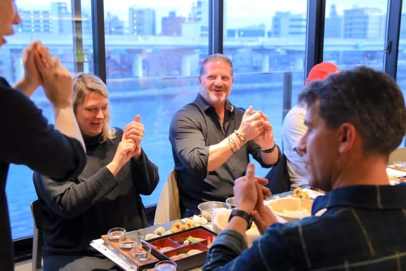 Osaka: Roll and Authentic Sushi Making Class in Dotonbori - Where You Meet: 5 Minutes From Shinsaibashi, Up in Galleria Acca