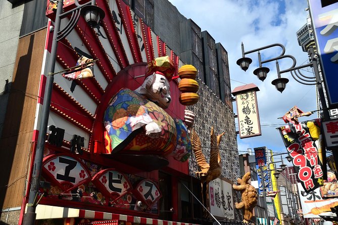 Osaka’s Best and Brightest: Private Full-Day Tour by Vehicle - The ride starts right: pickup, pace, and group size