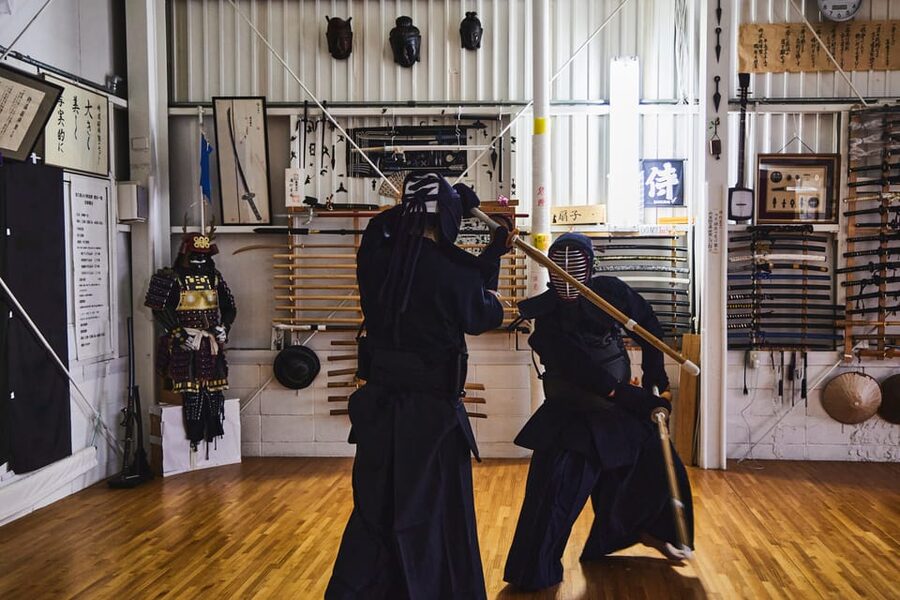 Osaka: Samurai Training Experience KENDO in Osaka - Gear Up: Uniform and Full Bogu Without Guesswork