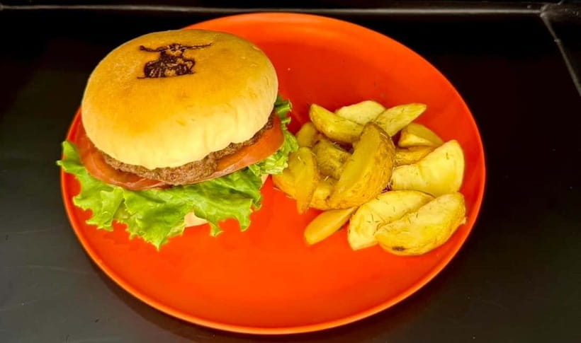 Osaka:SUMO BEATS SHOWCASE: Taiko Drum and Wagyu burger! - The show’s opening: from silence to impact