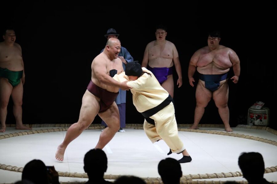 Osaka: Sumo Stage Show with Bento or Snack + Fight & Photo - Price and Value at $93 for One Hour: What You Get, What to Watch
