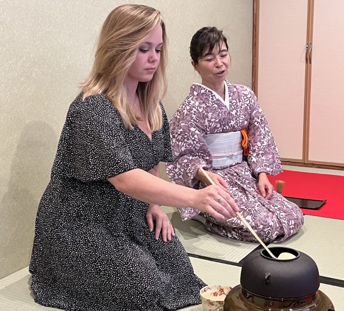 Osaka: Tea Ceremony Experience - Seasonal Japanese sweets and why they matter with matcha