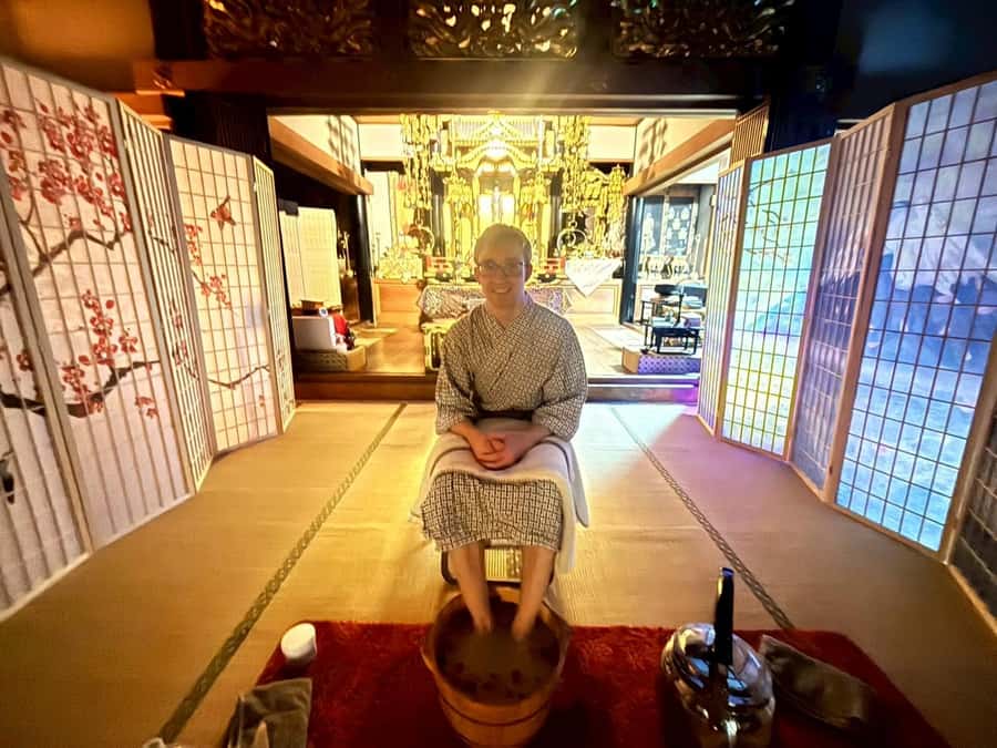 Osaka Temple Cool Foot Bath & Matcha Experience〈45min〉 - Yukata Dressing And Smartphone Photos: Instant Souvenir, Zero Awkwardness