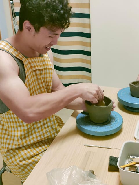 Osaka: Traditional Japanese Ceramics Private Experience - Glazing and the Final Look