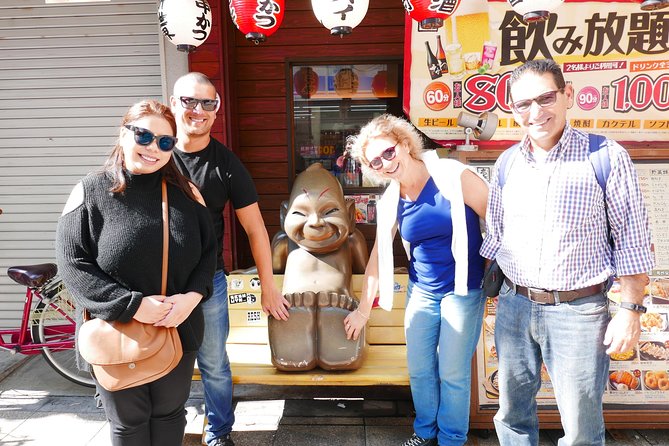 Osaka Walking Tour - The Alleyway Interlude and Flashy Osaka Theater Energy